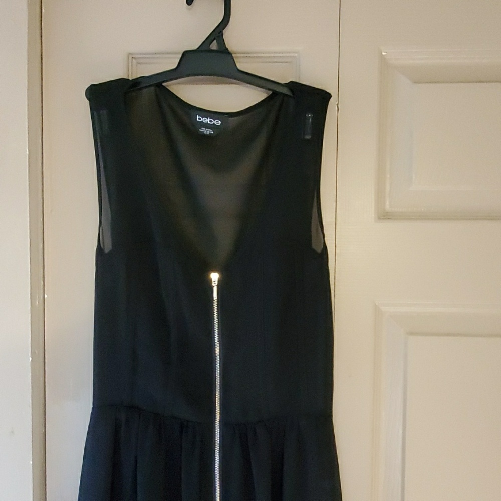 Beautiful nwot Bebe dress